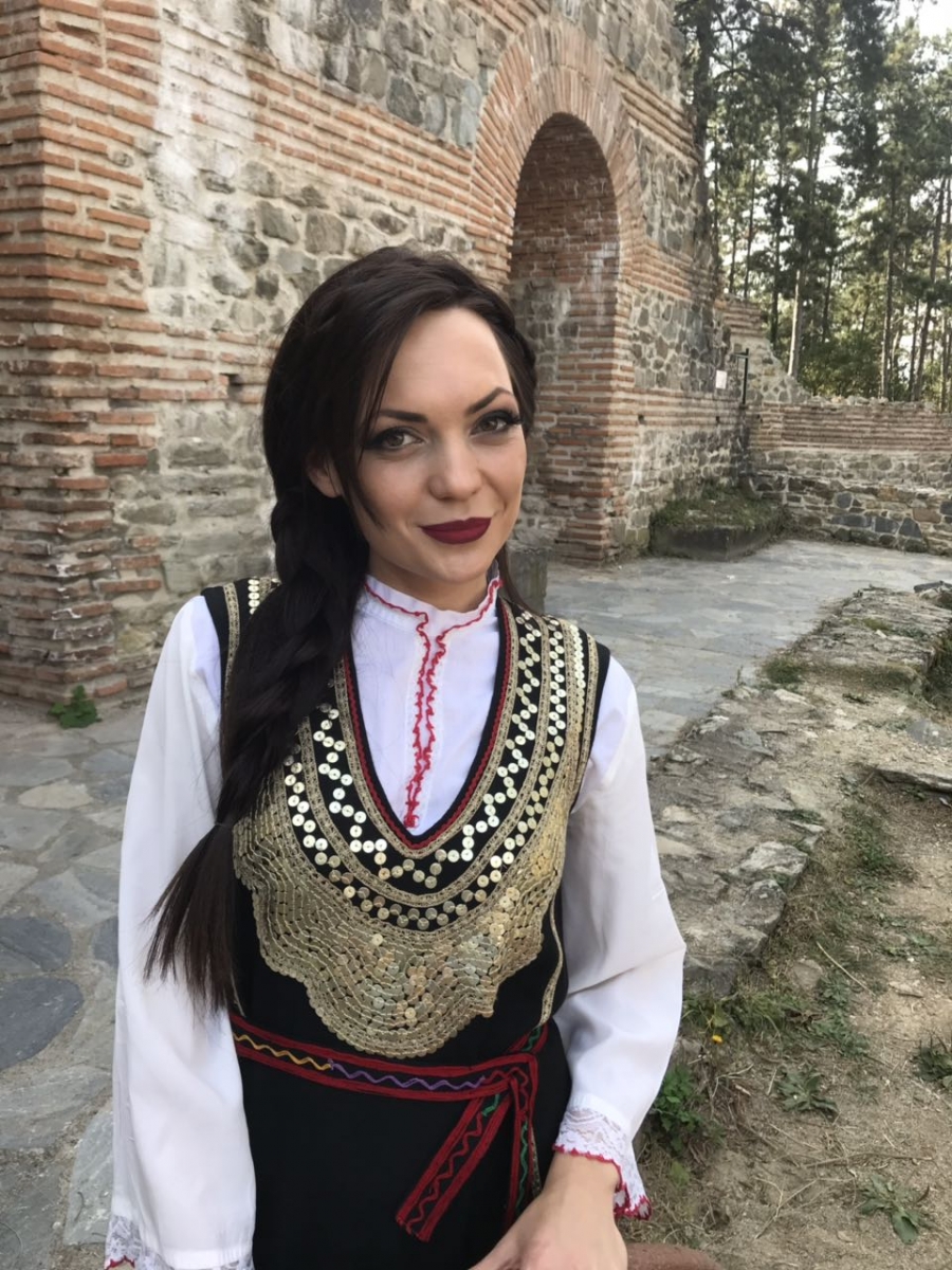 Ашли с нова шопска песен