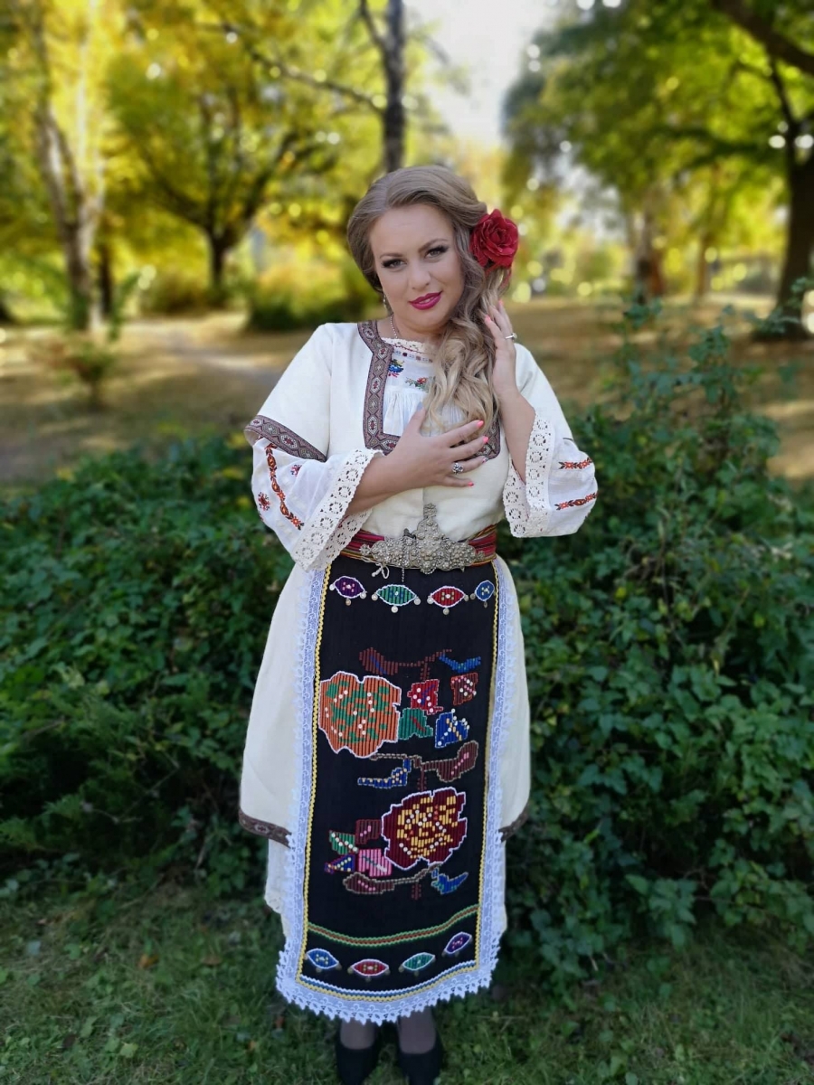 Дафина Димитрова снима клип на рождения си ден